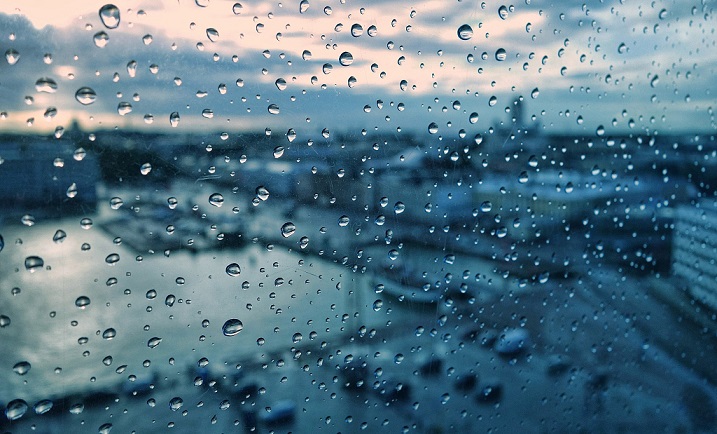 如何对付雨天室内烦人的潮湿感？1个妙招就足够！